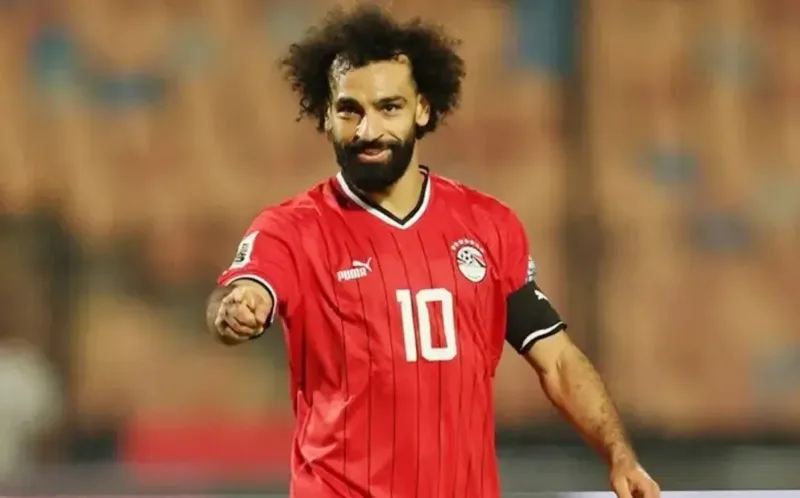 Siêu sao Mohamed Salah, điểm tựa tinh thần và người dẫn đường cho thế hệ bóng đá mới.